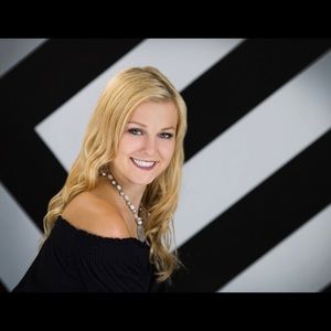 Meet your Posher, Lexi